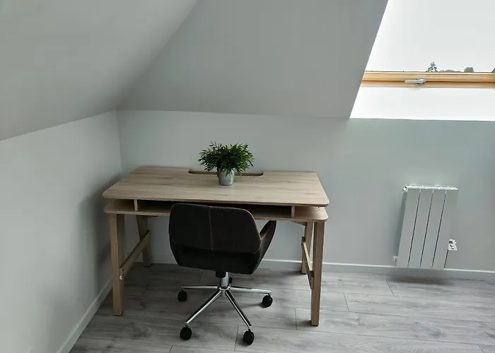 Les Lofts De Provins: Apt 6