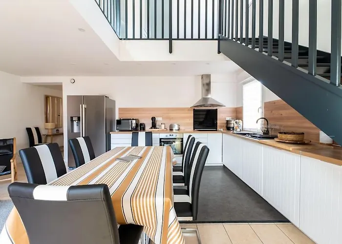 Ravissante maison 3* avec jacuzzi proche lac