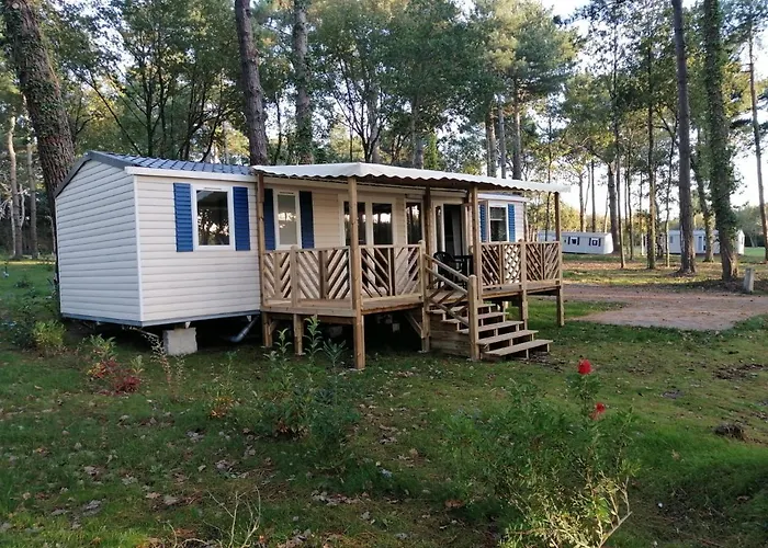 Hotel Jacuzzi Privatif Mobilhome 6/8 Personnes Piriac Sur