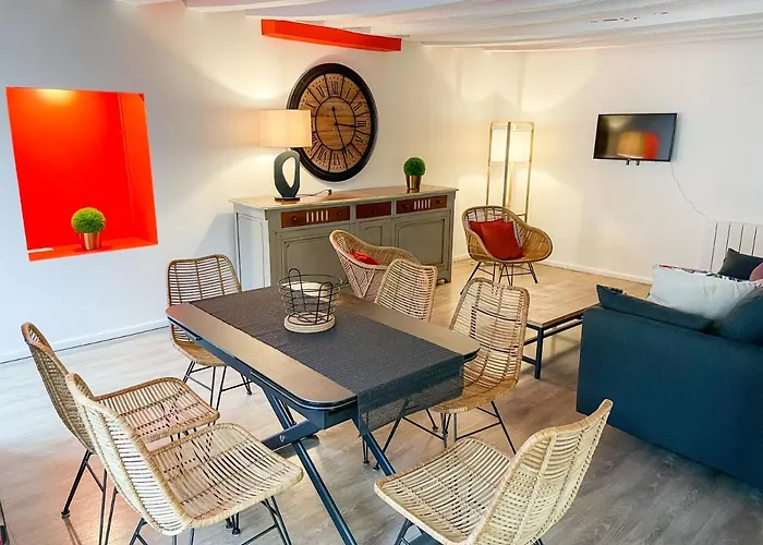 Bel Appartement Contemporain