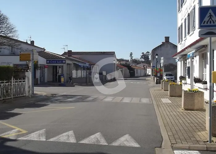 Maison 5 Pers. A La Tranche Sur Mer, Proche Plage, Terrasse, Garage, Dordonnee - Fr-1-357-109