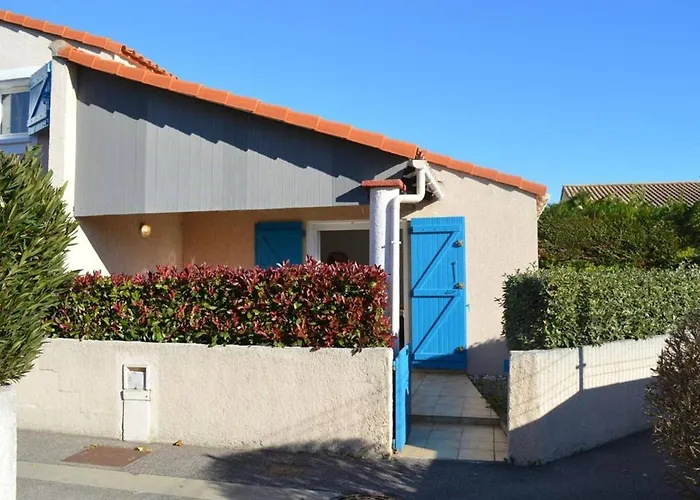 Maison 2 Pieces Avec Mezzanine, Terrasse A Saint-Cyprien - Fr-1-225D-558