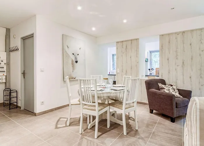Appartement T3 Moderne Et Confort, 5 Pers, Proche Des Thermes - Luz-Saint-Sauveur - Fr-1-402-112