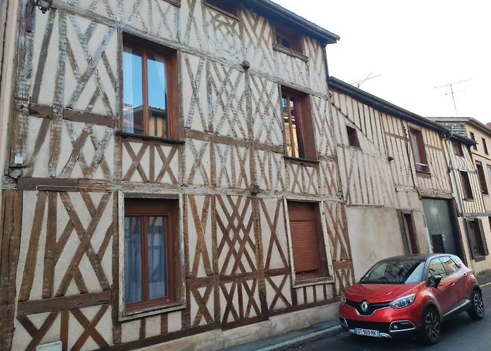 **Studio Art - 30M2 - Centre Ville**