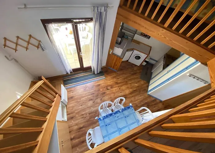 T3 Avec Mezzanine Et Terrasse - 6 Pers, Proche Plage, Parking Prive - Fr-1-81-551