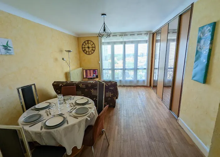 Bellejoie - Appartement T3- Poitiers Sud - Direct Futuroscope - Parking Et Wifi Gratuit