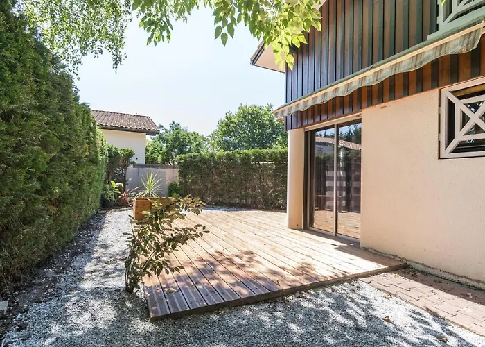 Maison T3, jardinet clos, proche lac de Biscarrosse, 4/5 pers, au calme et parking inclus - FR-1-521-33