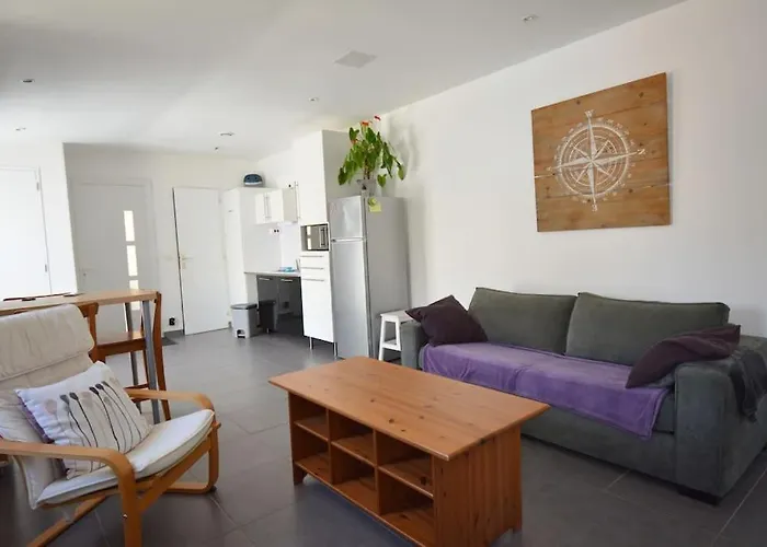 Grand studio indépendant avec jardin