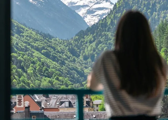 Hôtel 3 étoiles: Hôtel Le Lys