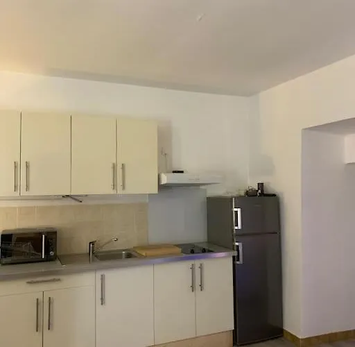 Charmant Appartement 2 Chambres Dans Le Centre Historique