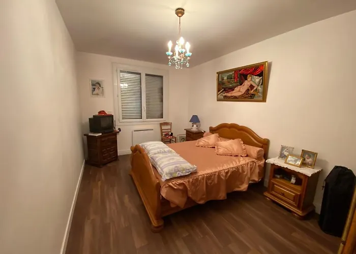 Bel Appartement A Granville 50400 Partage Avec Gerard Minimun 2 Nuits