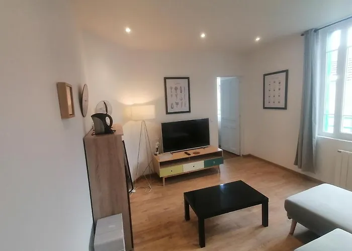 Villa des Roses - Appart T2, 31m2, 1er étage, vue jardin, Le scandinave