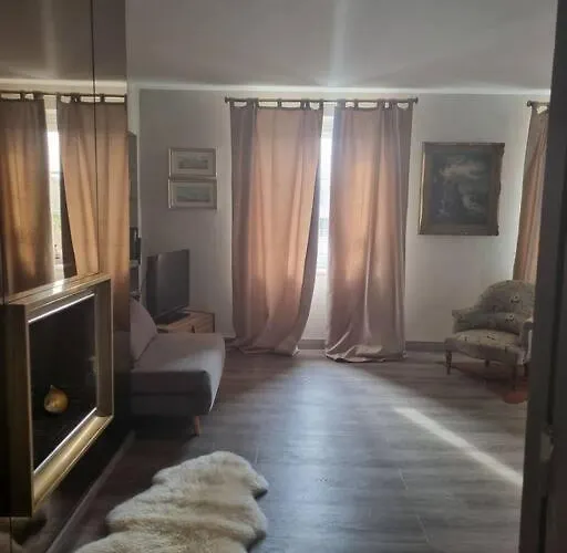 L'Ourse, Epinal,très bel appartement quartier Port