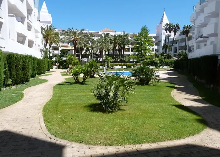2 Beds, 2 Baths Apartment With Great Views And Pool