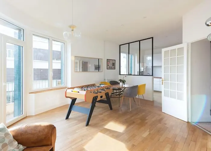Appt F4 Neuf Lumineux, centre Ville, Garage