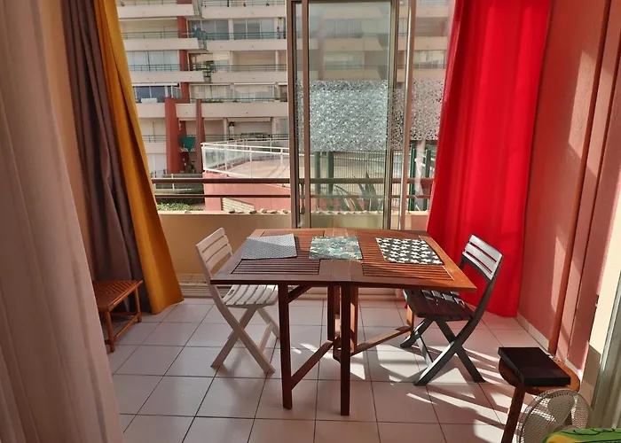 Studio Equipe Avec Wifi, Piscine, Acces Plage - Fr-1-472A-264