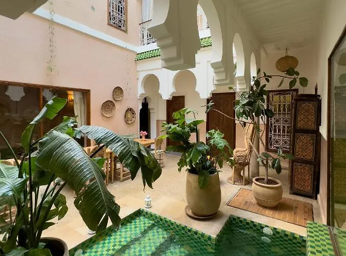Hôtel: Monriad