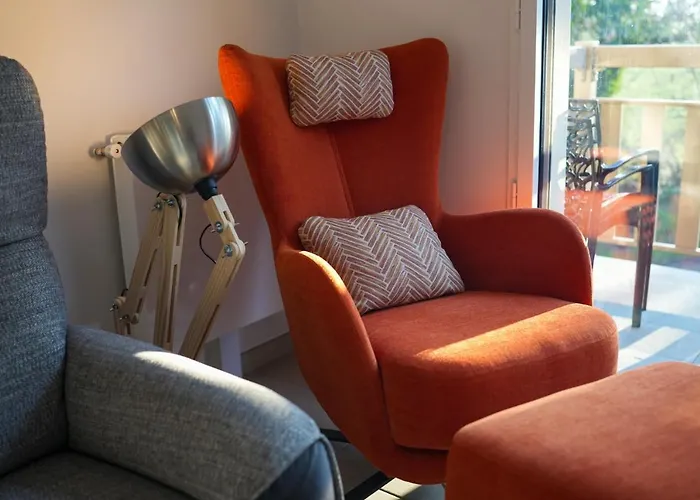 Bel appartement à 50m du port de plaisance