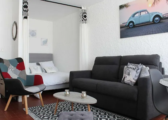 Studio Cabine Renove, Proche Plage Et Commerces, 4 Couchages, Port-La-Nouvelle - Fr-1-229C-70