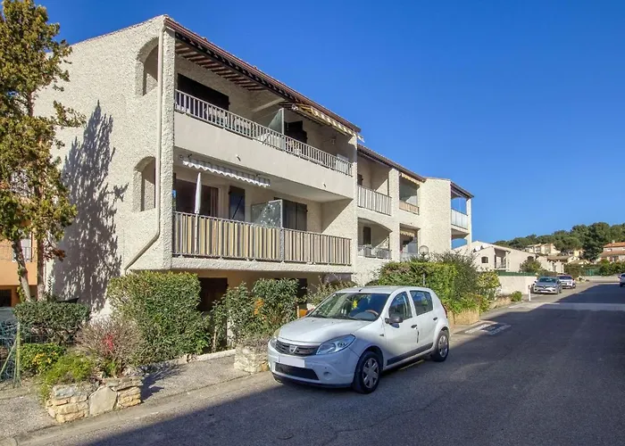 Studio Les Aigues Marines-65 By Interhome