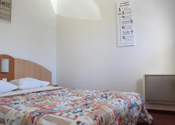 Appartement T2, 4 Couchages, La Rochelle - Piscine, Proche Port, Menage Inclus - Fr-1-246-309