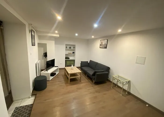 Appartement Meuble Au Coeur Du Centre-Ville