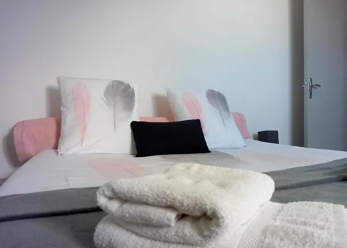 Appartement A 2 Minutes Du Centre Ville Avec Climatisation