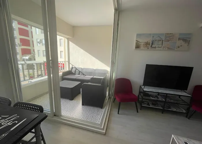 Appartement Lumineux Sur Le Port! 5 Mn De La Plage Avec Parking Prive