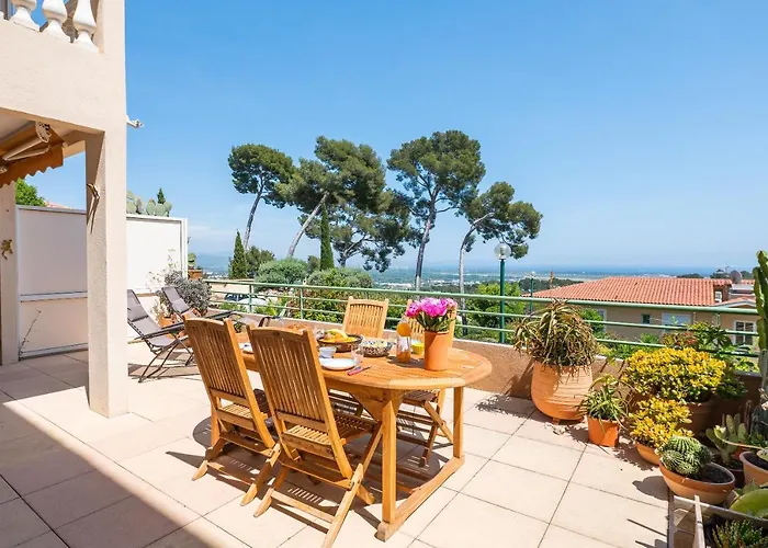 La Clé Vue Mer, Clim, Terrasse, Parking à Hyères