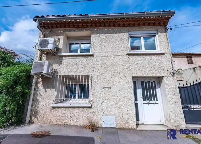 Le Narbonnais Wifi 1 Parking Space