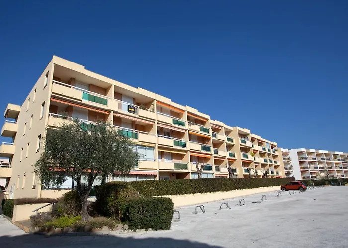 Studio Cote D'Azur-10 By Interhome