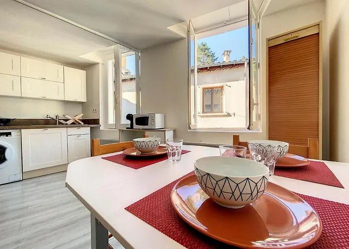 Gorges Du Verdon - Hyper Centre Castellane - Rue Pietonne - Studio 3 Couchages
