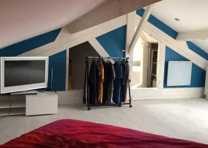 Hyeres Appartement Type Loft Proche De La Mer