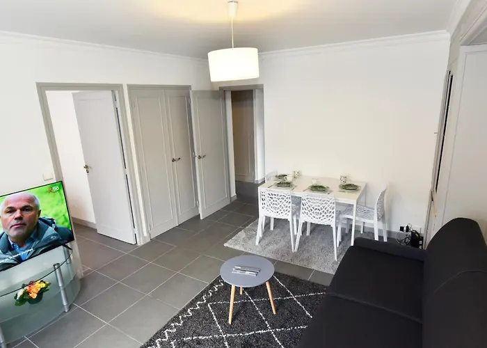 Confortable T2 Avec Parking Prive Au Centre De Brive