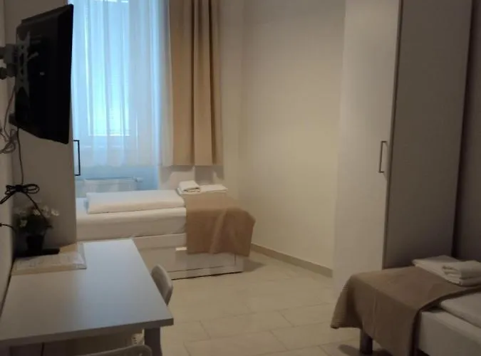 Hôtel: Ch-Hotel Luka Budget