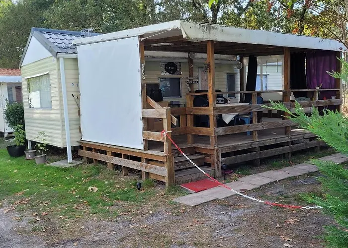 Mobil Home Dans Camping Mimizan