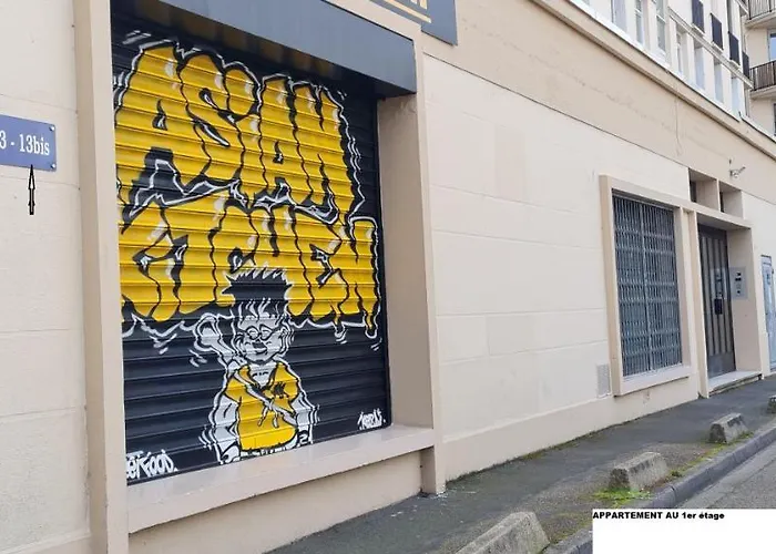 MAIRIE, Apart 50 m2 , Lumineux , Rénové , 4 Pers.