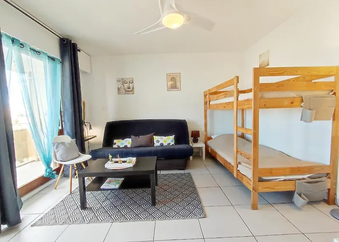 Appartement Calme Avec Parking - 206 -