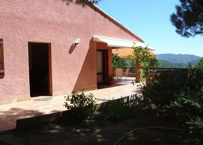 Chambres D'Hote L'Amandiere A Cucugnan
