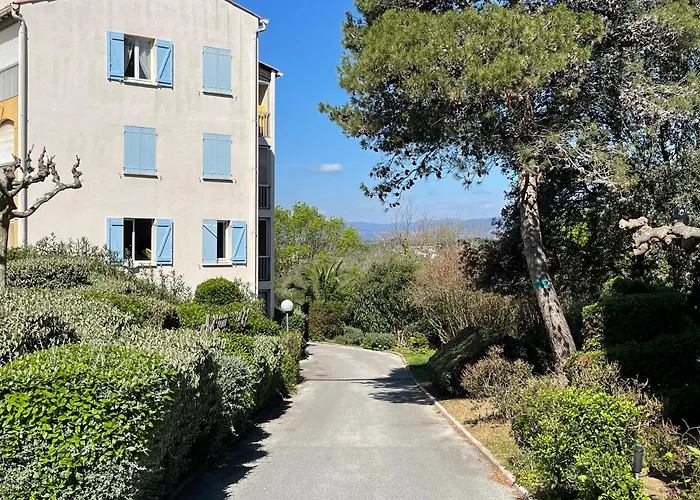 Frejus Lagon Bleu