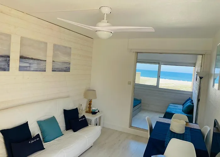 La Cabane De La Mer