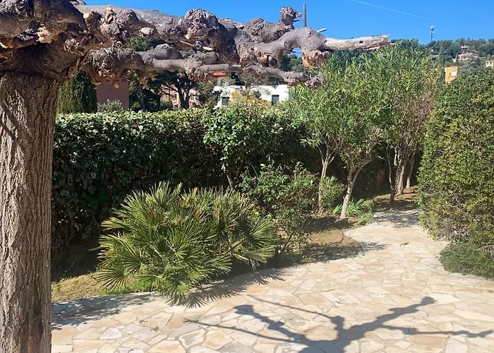 Maison De 3 Chambres A Bandol A 800 M De La Plage Avec Vue Sur La Mer Jardin Clos Et Wifi