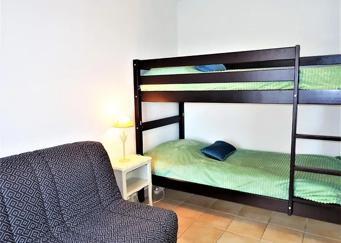 Apartment Les Grandes Bleues 2-5 By Interhome