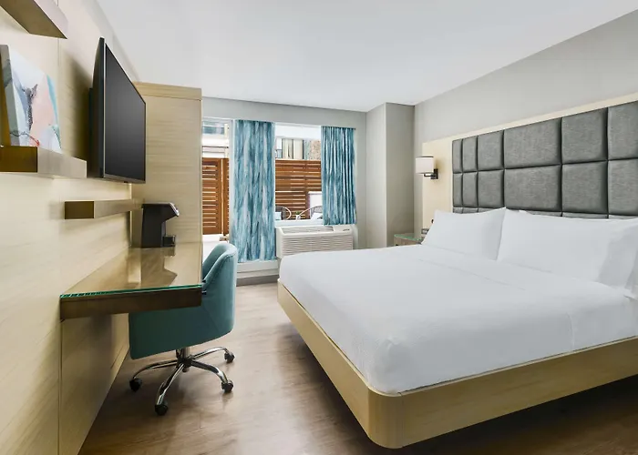  Hilton Garden Inn New York Times Square North