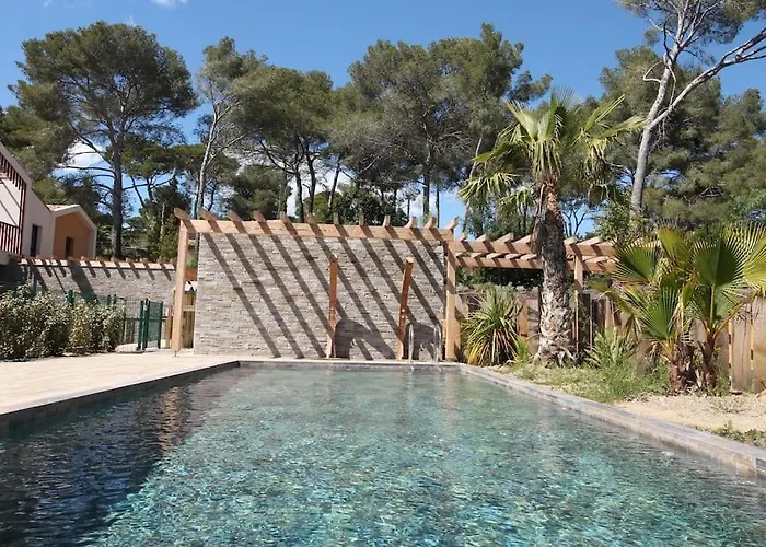 Appartment Alizee, Airco, Pool And Near Beach