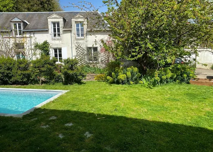 Gîte rénové avec piscine au cœur de Vendôme
