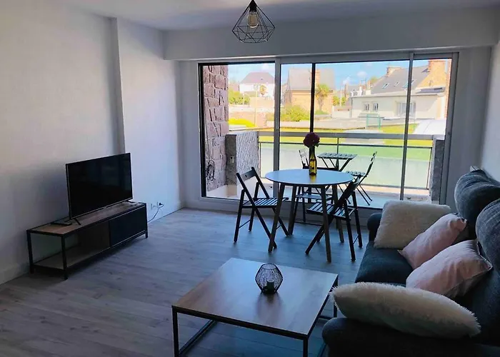 Grand studio 43m2 port de Perros Guirec