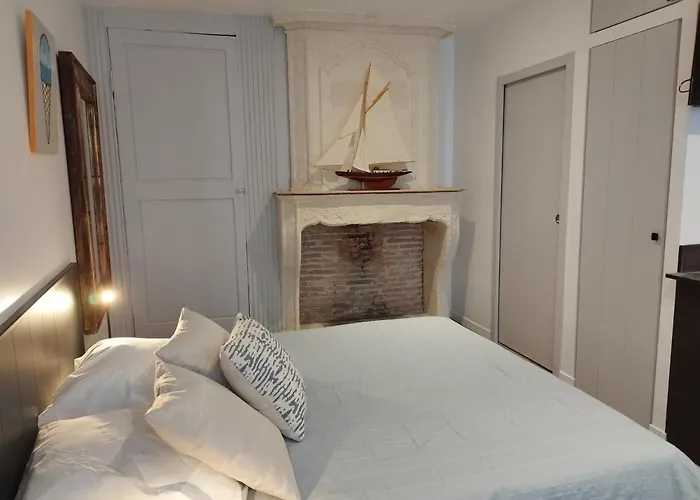 Le St Louis Chambre Amenagee Avec Cuisine N°4