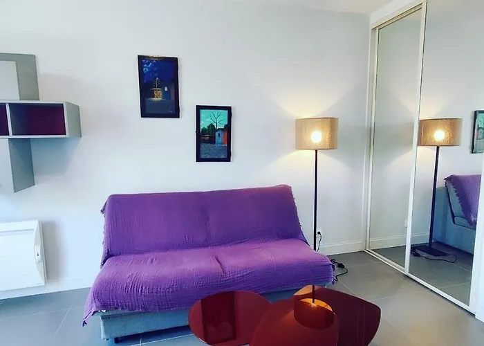 Studio With Balcony - Near The Sea