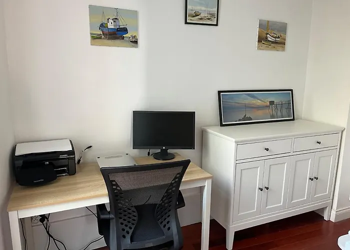 Maison de Ville, Hyper Centre, 8p, 105m2